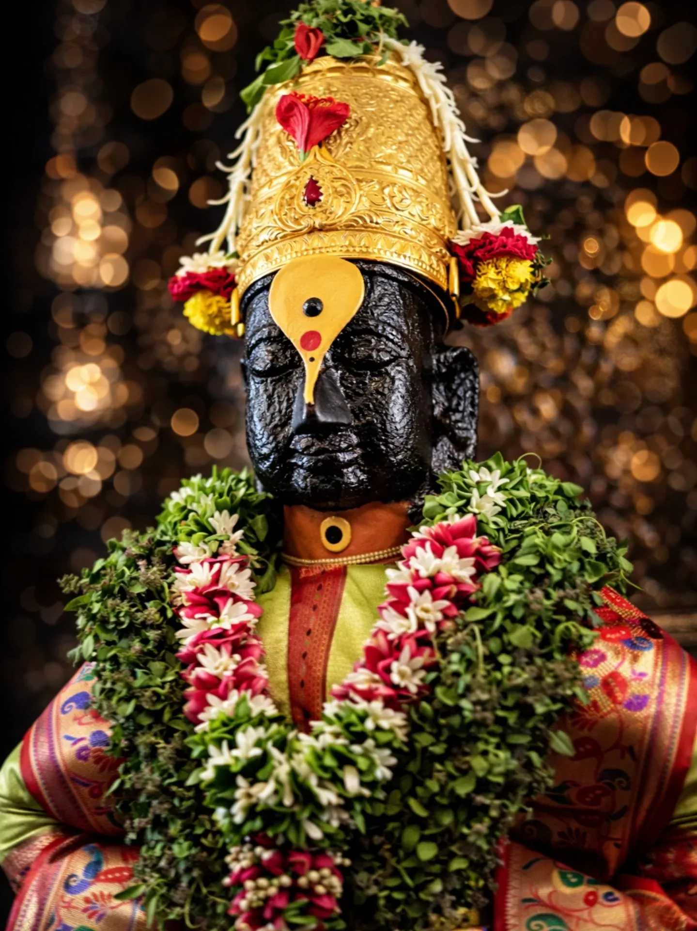 Shree Vitthal Murti Pandharpur Photo 098
